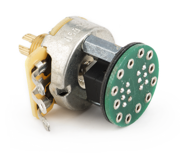 Fender - S-1™ 250K Switch/Pot for Strat - 006-1256-049