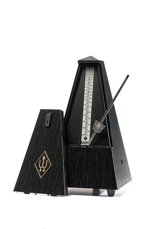 Wittner - Plastic Casing Pyramid Metronome Without Bell - Black - 845161
