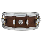 PDP - Série Concept Édition Limitée Hybrid Érable Noyer EXT-PLY Caisse Claire 5.5x14 PDSN5514MWNS