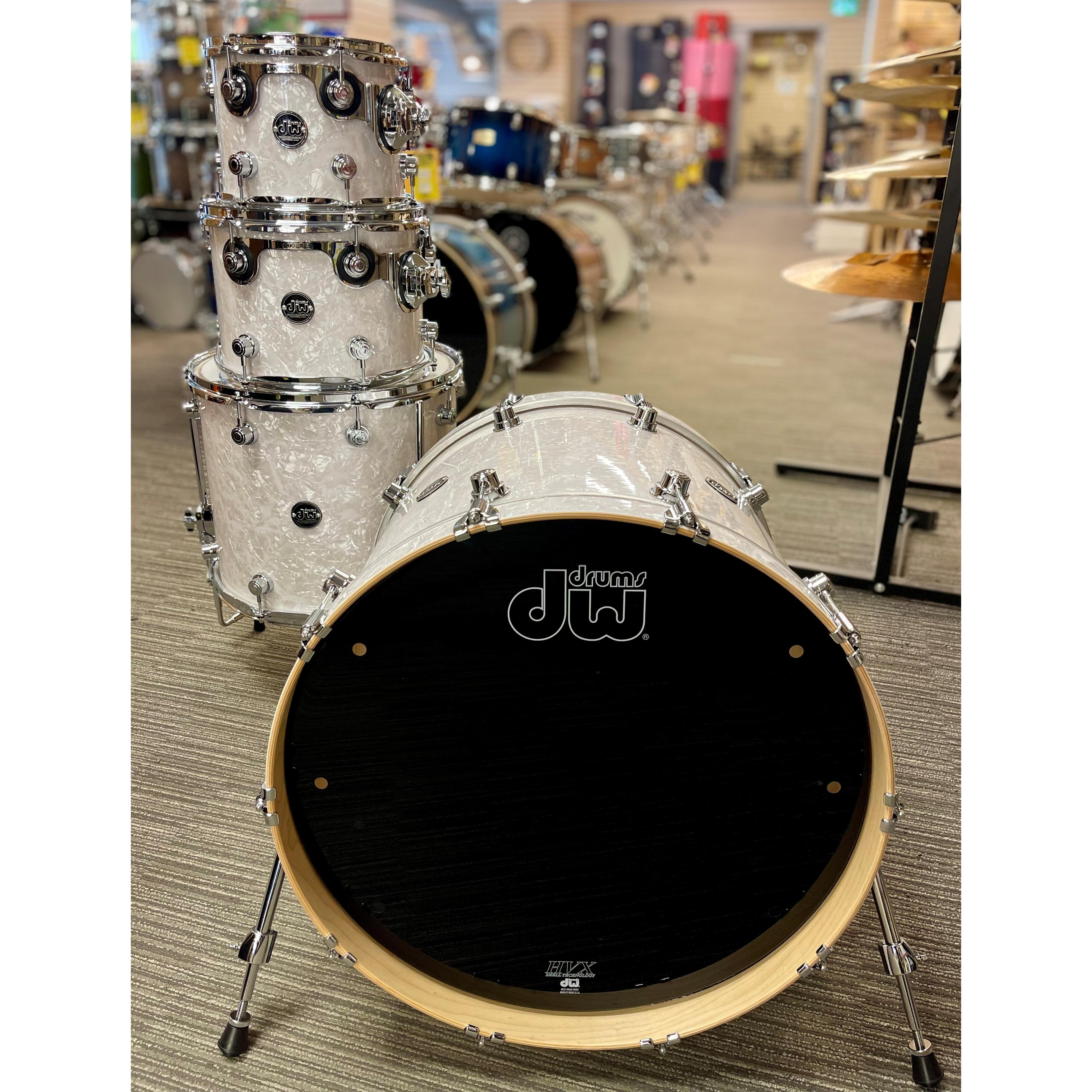 DW drums - Série Performance Ensemble 4-morceaux White Marine