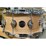 DW Drums - Série Performance Édition Limitée Bouleau Caisse Claire 6.5x14 DRPS6514SSSN-B